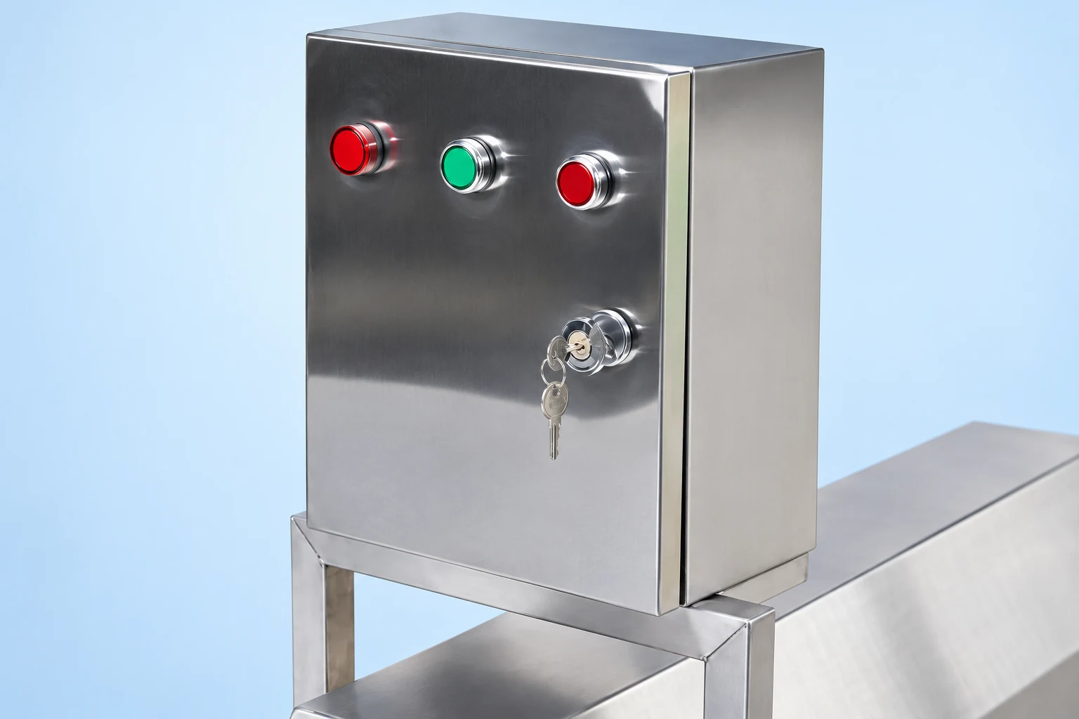 Pump control enclosure with three push buttons